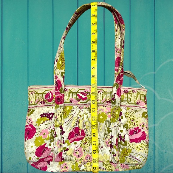 VTG. Vera Bradley Floral Bag! Beautiful Bag - See details for more info. - Picture 3 of 15